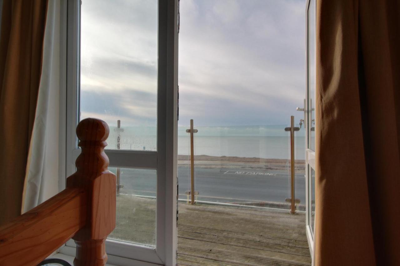 Seaview Beach House Stones Throws From The Sea By Air Premier Seaford Kültér fotó